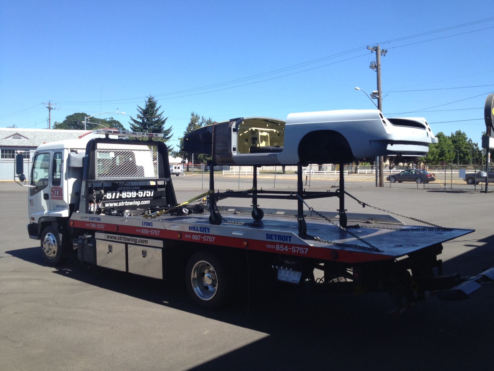 Santiam Towing And Recovery Lowboy